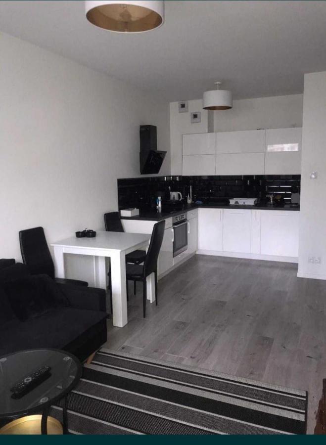 גורז'וב ווילקופולסקי Apartament Sosnkowskiego 5 מראה חיצוני תמונה